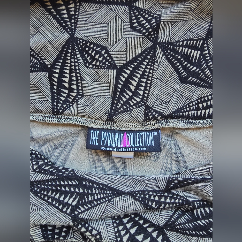 The Pyramid Collection Black and Cream Geometric Dress Boat Neck Pockets Size M - Picture 5 of 10